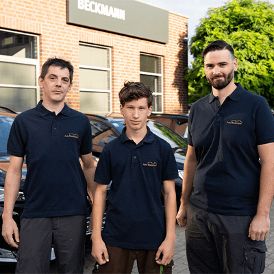 Team Ka­ros­se­rie (Die al­les-in-Form-Brin­ger!) - Auto Beckmann GmbH